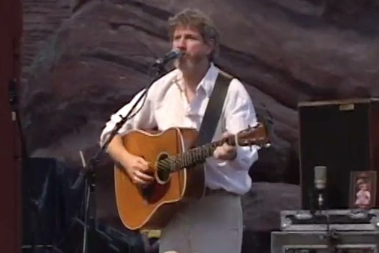 The String Cheese Incident Performs ‘Restless Wind’ At Red Rocks In 2000: Pro-Shot Video