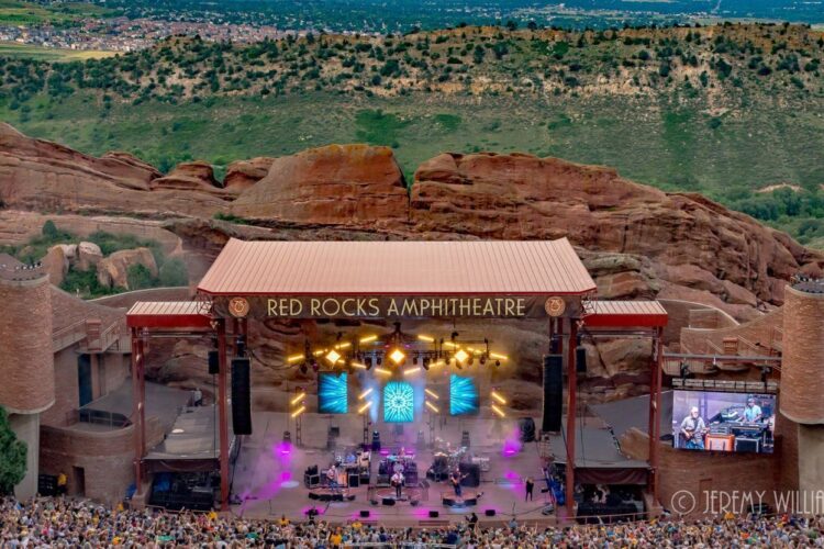 Watch Widespread Panic Perform ‘Steven’s Cat’ At Red Rocks In 2016