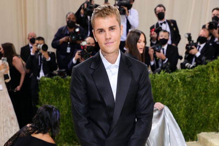 Justin Bieber Spins and Grins With Diane Keaton in ‘Ghost’ Video Preview